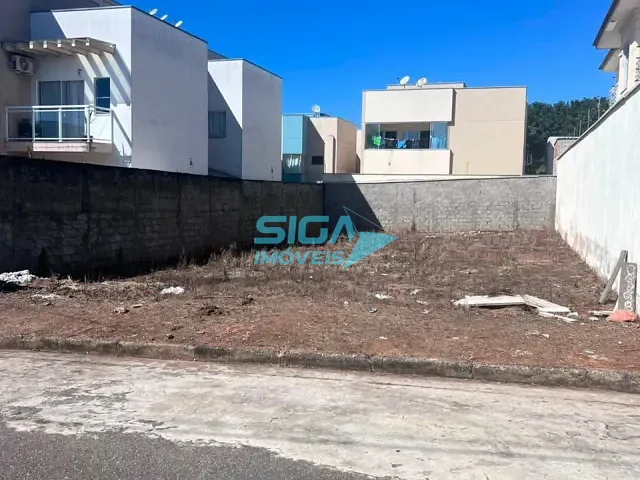 Terreno com 300m², à venda, no bairro Residencial Santa Rita II em Pouso Alegre