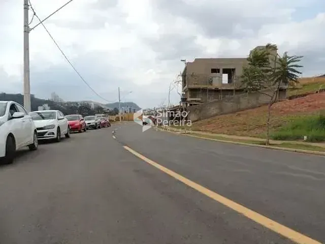Terreno com 300m², à venda, no bairro Salvaterra em Juiz de Fora