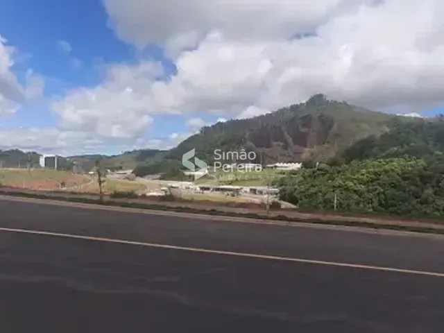 Terreno com 300m², à venda, no bairro Salvaterra em Juiz de Fora