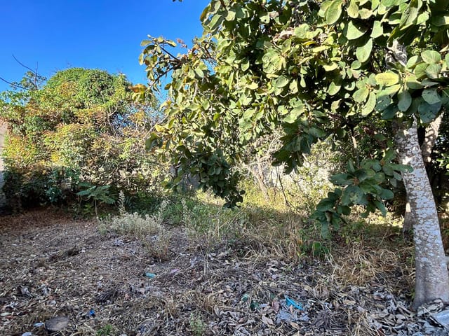 Terreno com 360m², à venda, no bairro Solar água Quente em Rio Quente