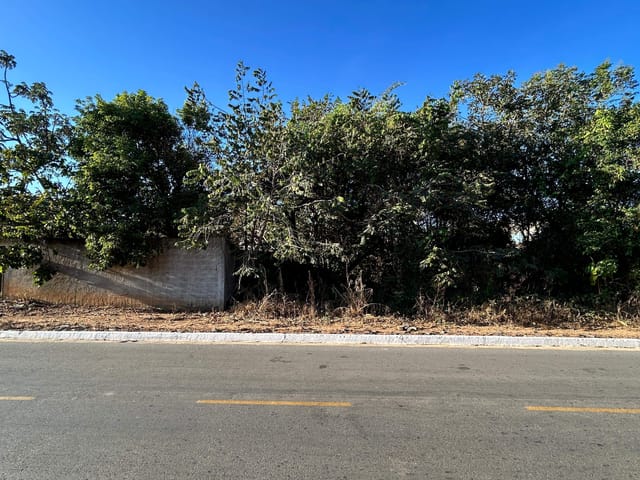 Terreno com 360m², à venda, no bairro Solar água Quente em Rio Quente