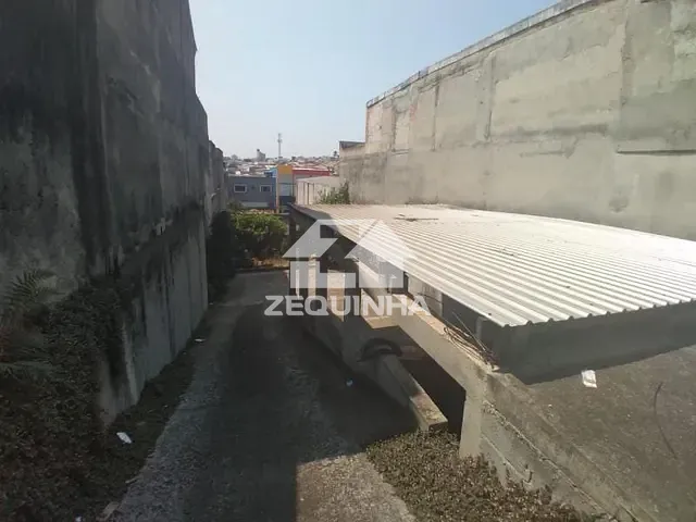 Terreno com 243m², à venda, no bairro Pestana em Osasco