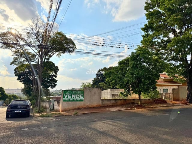 Terreno com 1517m², à venda, no bairro Centro em Jandaia do Sul