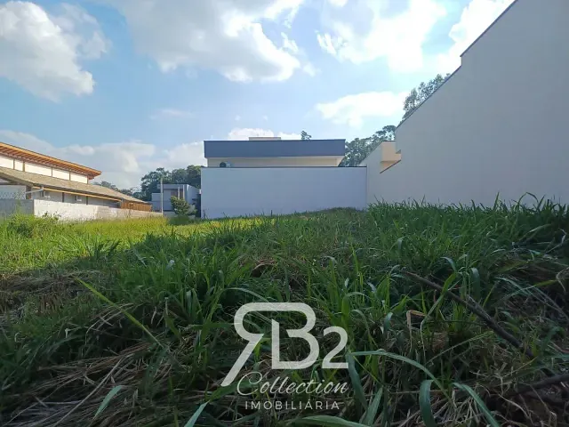 Terreno com 250m², à venda, no bairro Pinheirinho em Vinhedo