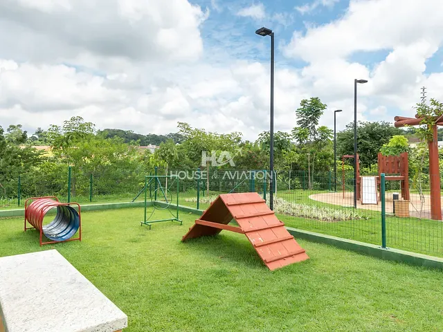 Terreno com 360m², à venda, no bairro Jardins Bolonha em Senador Canedo