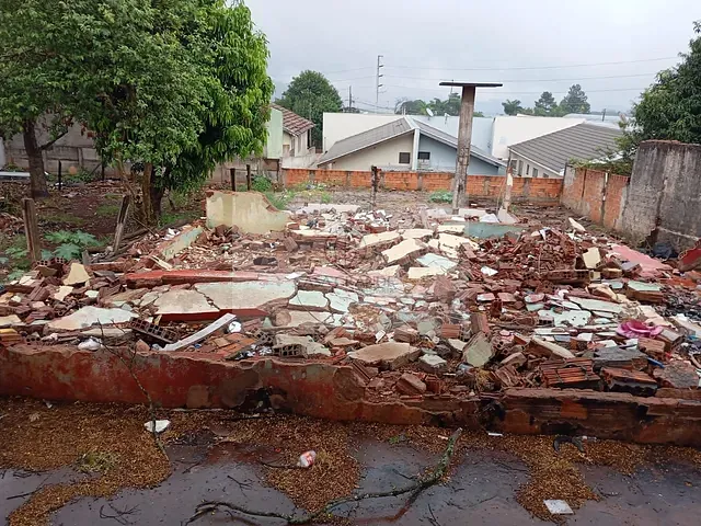 Terreno com 300m², à venda, no bairro Jardim Novo Horizonte em Rolândia