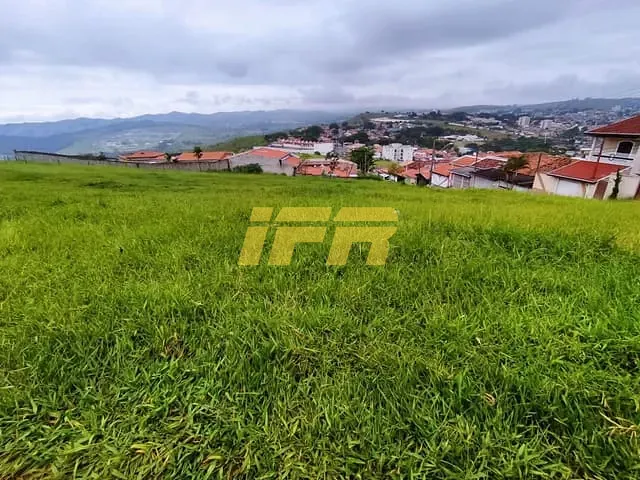 Terreno com 4928m², à venda, no bairro Monte Belo em Taubaté