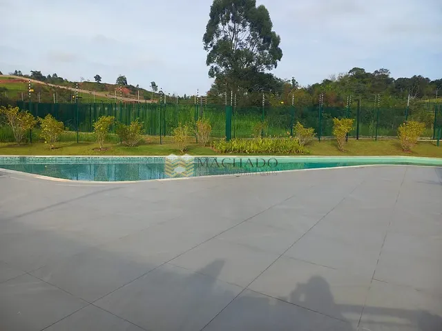 Terreno com 1195m², à venda, no bairro Ivoturucaia em Jundiaí
