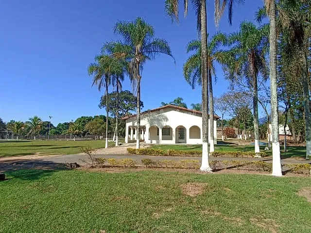 Chácara com 5000m² 3 quartos e 3 banheiros, à venda, no bairro Chácaras Santo Antonio em Santo Antônio de Posse