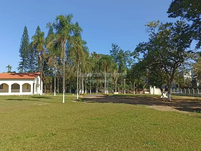 Chácara com 5000m² 3 quartos e 3 banheiros, à venda, no bairro Chácaras Santo Antonio em Santo Antônio de Posse
