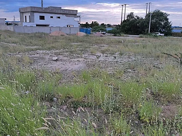 Terreno com 361m², à venda, no bairro Oliveira Brito em Paulo Afonso