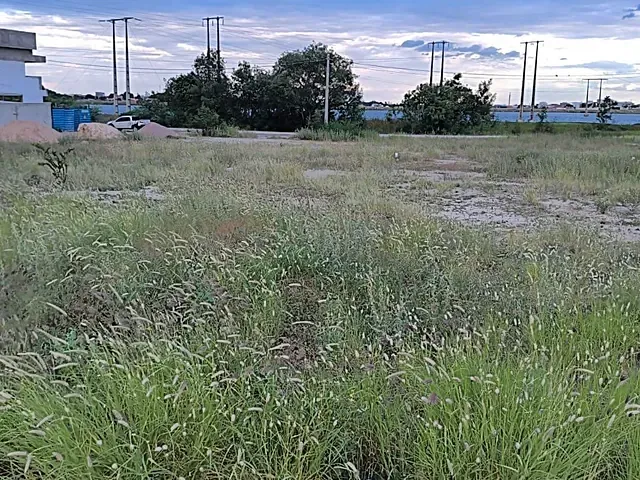 Terreno com 361m², à venda, no bairro Oliveira Brito em Paulo Afonso