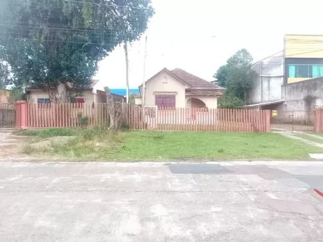 Terreno à venda, no bairro Boqueirão em Curitiba