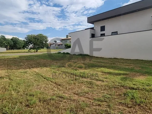 Terreno com 361m², à venda, no bairro Residencial Flor D'Aldeia em Holambra