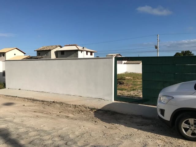 Terreno com 648m², à venda, no bairro São João do Rio Vermelho em Florianópolis