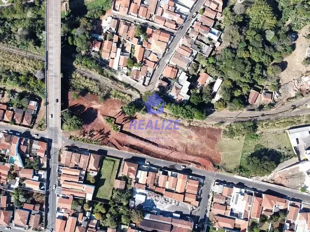 Terreno com 5000m², à venda, no bairro Vila dos Lavradores em Botucatu