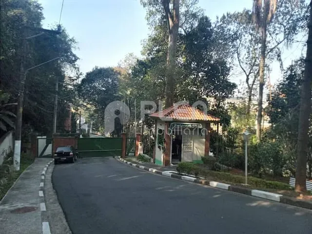 Terreno com 350m², à venda, no bairro Vila Albertina em São Paulo