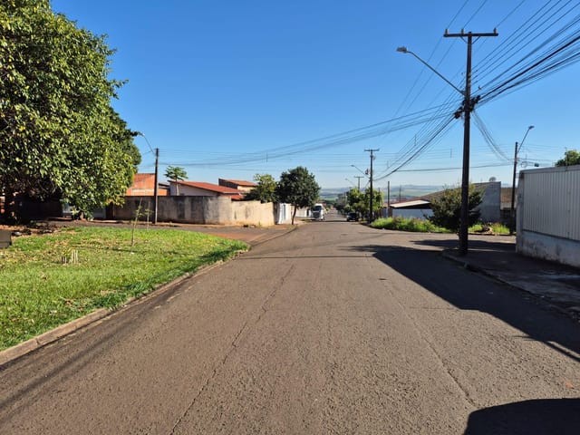Terreno com 253m², à venda, no bairro Jardim Viena em Londrina