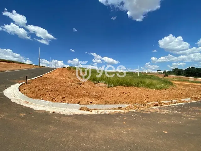 Terreno com 349m², à venda, no bairro Novo São Geraldo em Avenida Ministro Olavo Drummond