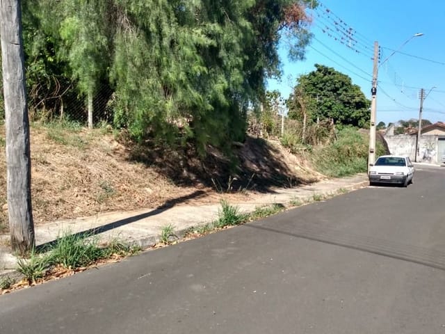 Terreno com 1236m², à venda, no bairro Bairro do Lago em Águas da Prata