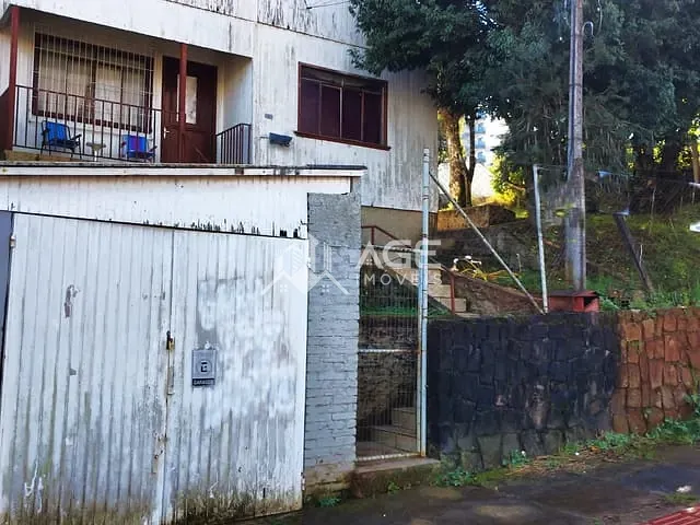 Terreno com 612m², à venda, no bairro Centro em Erechim