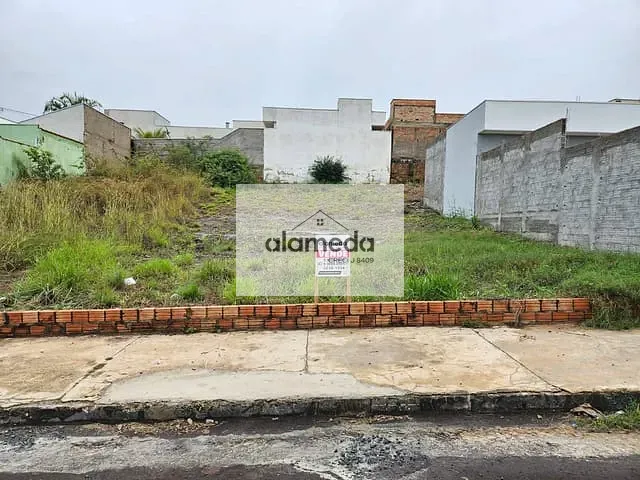 Terreno com 289m², à venda, no bairro POMPEIA 3 em Jacarezinho