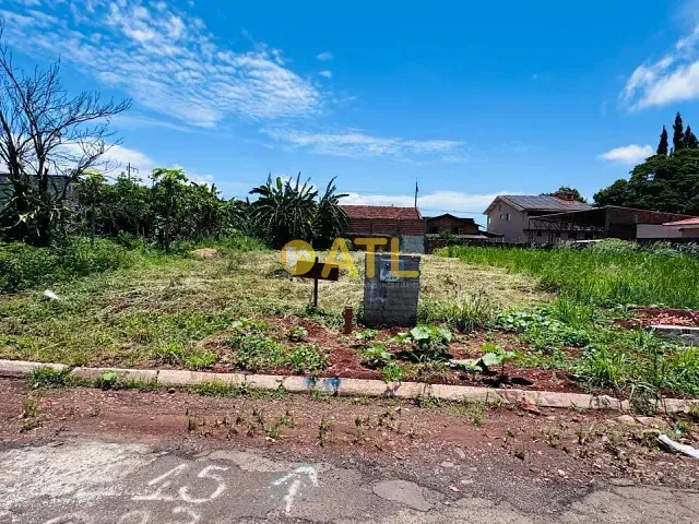 Terreno com 198m², à venda, no bairro Parque Minas Gerais em Ourinhos