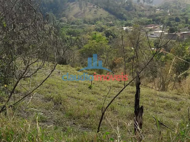 Terreno à venda, no bairro Colônia Santo Antônio em Barra Mansa