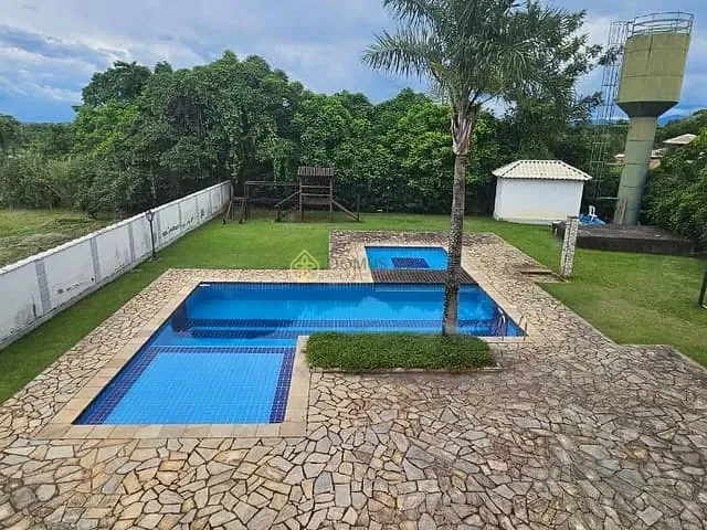 Terreno com 872m², à venda, no bairro Penedo em Penedo