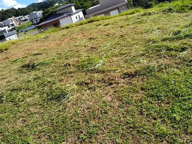 Terreno com 417m², à venda, no bairro Parque Dom Henrique em Cotia