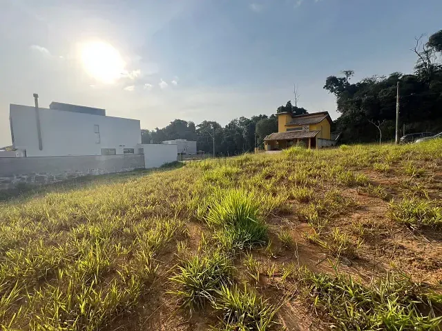 Terreno com 417m², à venda, no bairro Parque Dom Henrique em Cotia