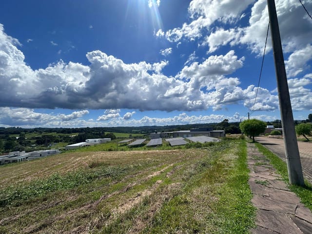 Terreno com 2000m², à venda, no bairro Araucárias em Nova Prata