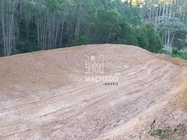 Terreno com 1300m², à venda, no bairro Aracê em Domingos Martins