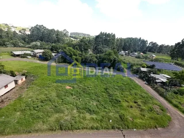 Terreno com 320m², à venda, no bairro Vila Jacob Biezus em Concórdia