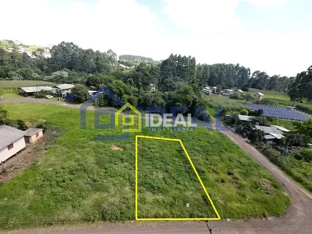 Terreno com 320m², à venda, no bairro Vila Jacob Biezus em Concórdia