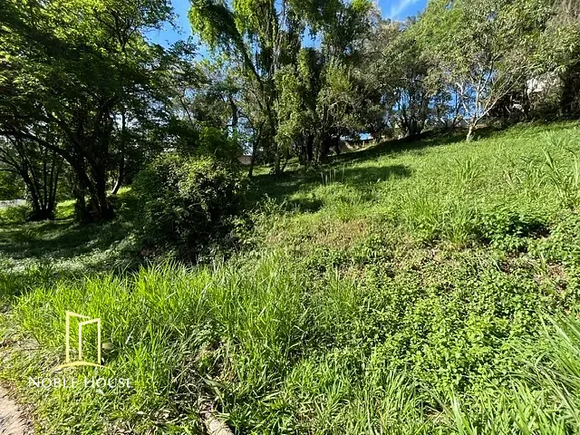 Terreno com 1275m², à venda, no bairro Marambaia em Vinhedo