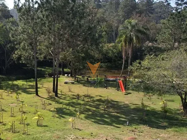 Terreno com 523m², à venda, no bairro Pitas em Cotia