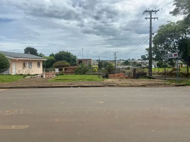 Terreno com 950m², à venda, no bairro Alto Cascavel em Guarapuava