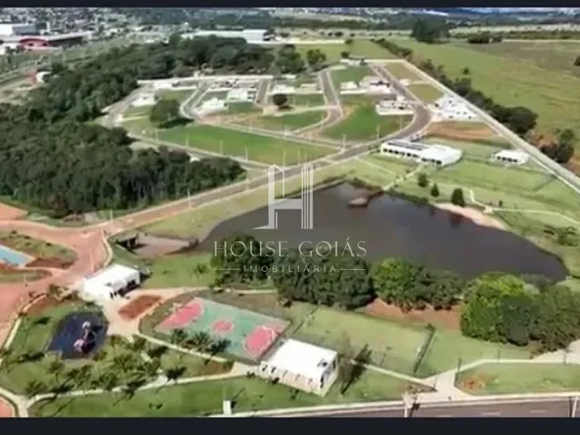 Terreno com 285m², à venda, no bairro Jardim Floresta em Trindade