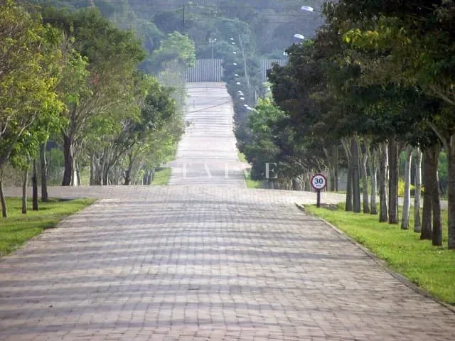 Terreno com 2600m², à venda, no bairro Recanto do Salto em Londrina