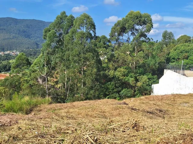 Terreno com 750m², à venda, no bairro Jundiaizinho (Terra Preta) em Mairiporã