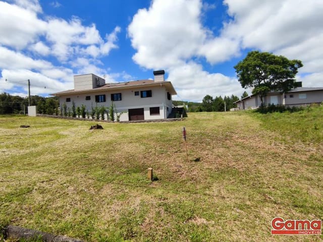 Terreno com 360m², à venda, no bairro Coroados em Nova Prata