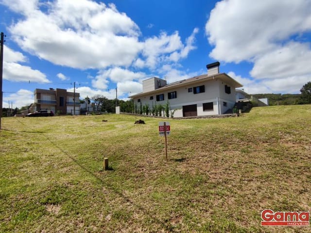 Terreno com 360m², à venda, no bairro Coroados em Nova Prata