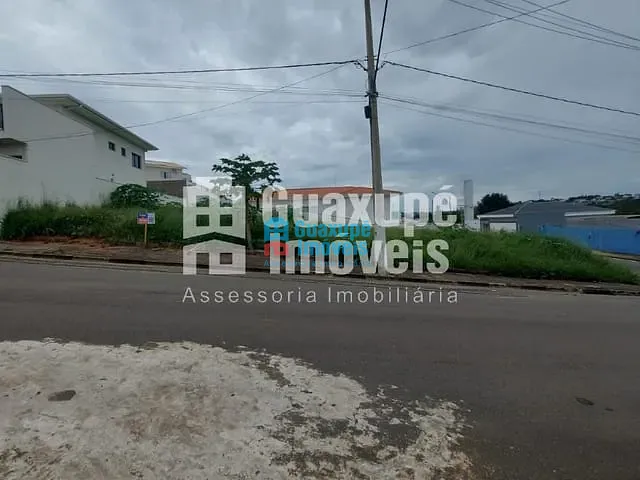 Terreno com 387m², à venda, no bairro Nova Floresta II em Guaxupé