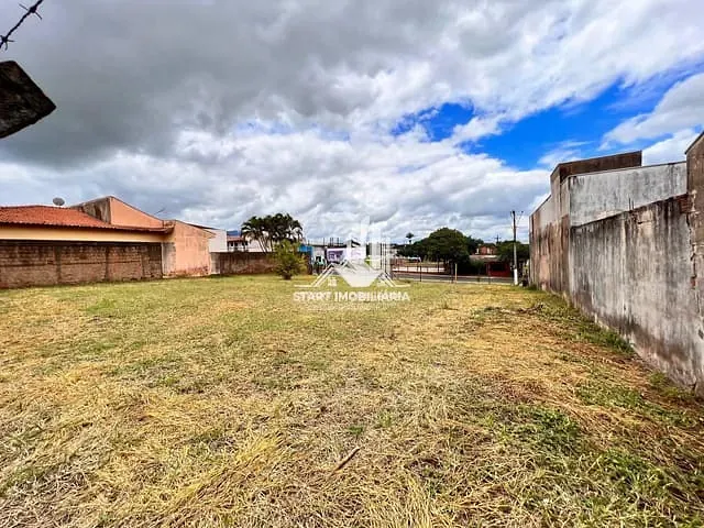 Terreno com 360m², à venda, no bairro Jd Alvorada em Pederneiras