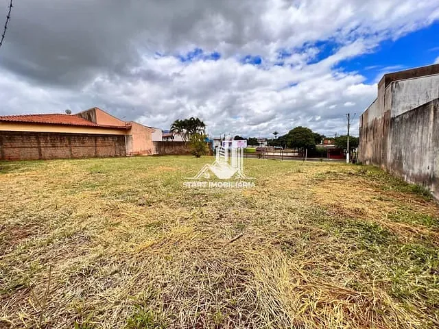 Terreno com 360m², à venda, no bairro Jd Alvorada em Pederneiras