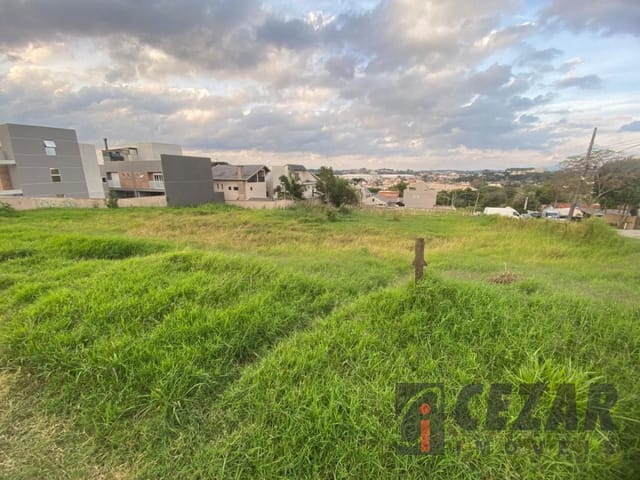Terreno à venda, no bairro Bairro Alto em Curitiba
