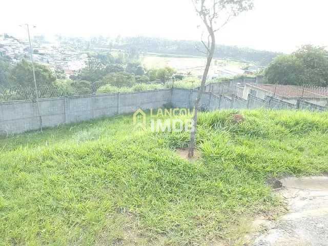 Terreno com 755m², à venda, no bairro Residencial Terras de Jundiaí em Jundiaí