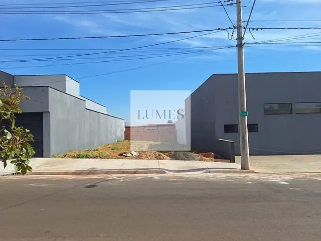Terreno com 300m², à venda, no bairro Jardim dos Manacás em Santa Bárbara D'Oeste