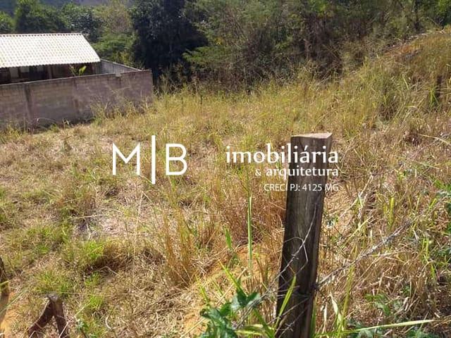 Terreno com 329m², à venda, no bairro PARAÍSO em CATAGUASES